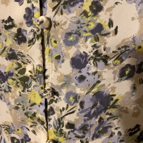 Maurices Blouse - Picture 4 of 9